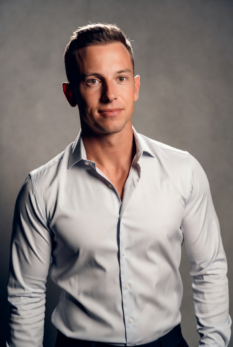 Daniel Carter